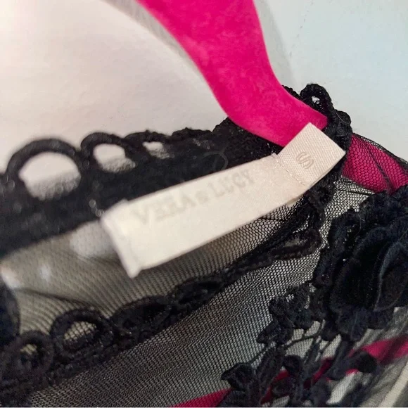 Vera's Lucy Black Mesh & Lace Detail Blouse Bodysuit. Vintage Couture! - Picture 4 of 9